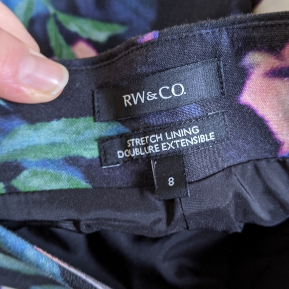 NWOT RW&CO Floral Midi Skirt - Picture 3 of 3